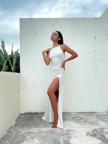 THE LIQUID GOLD GOWN