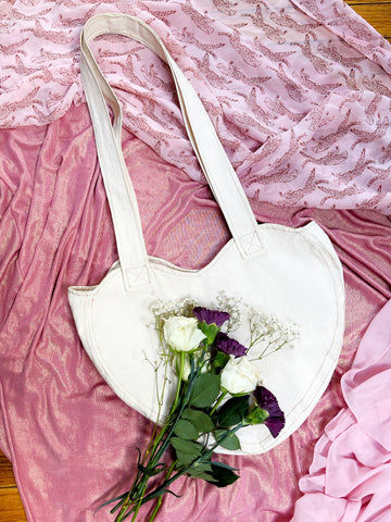 THE CANVAS LOVE TOTE