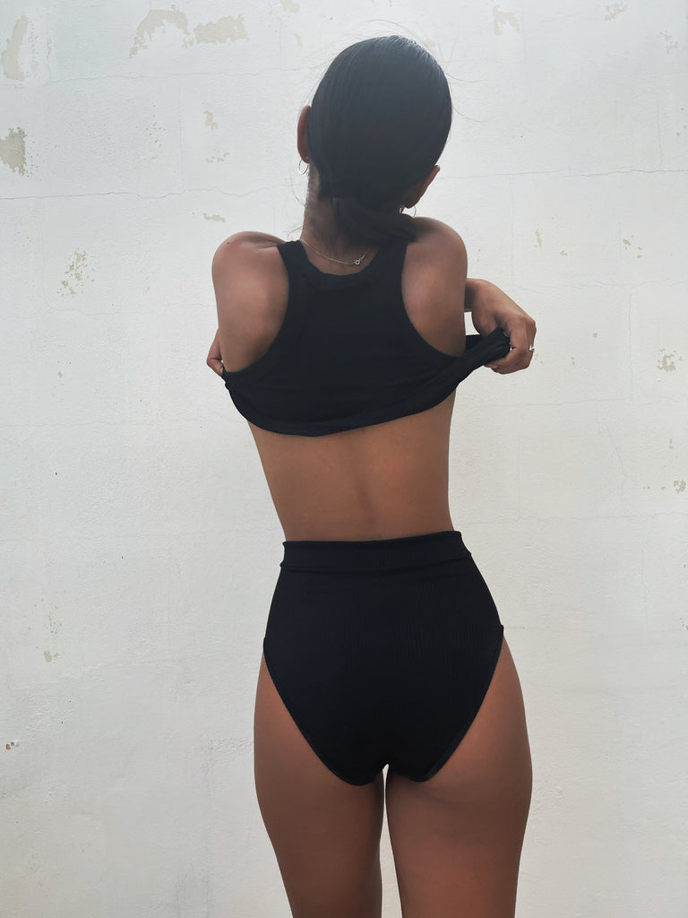 THE BOYFRIEND BRIEF