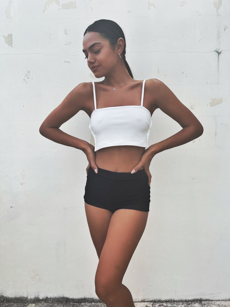 THE FEMME BOXER